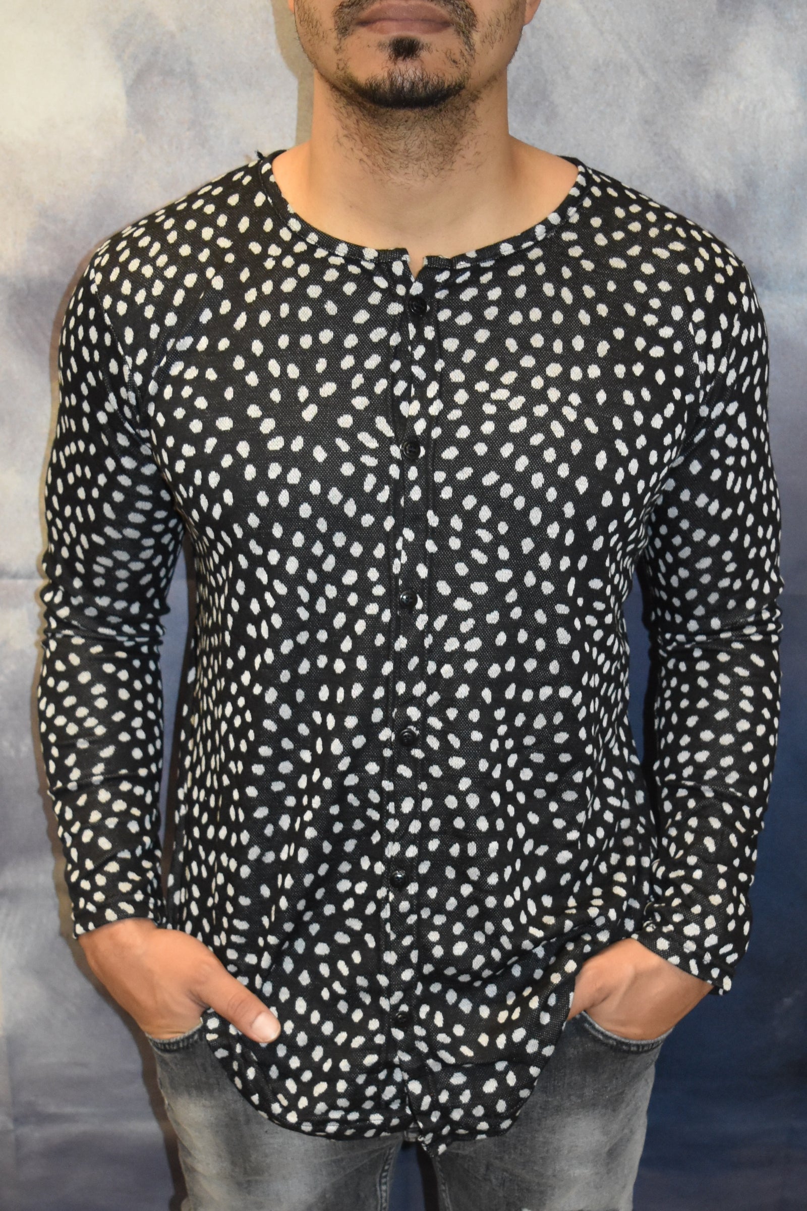 Spotted Long Sleeves Button Down Shirt - Black OS0003A