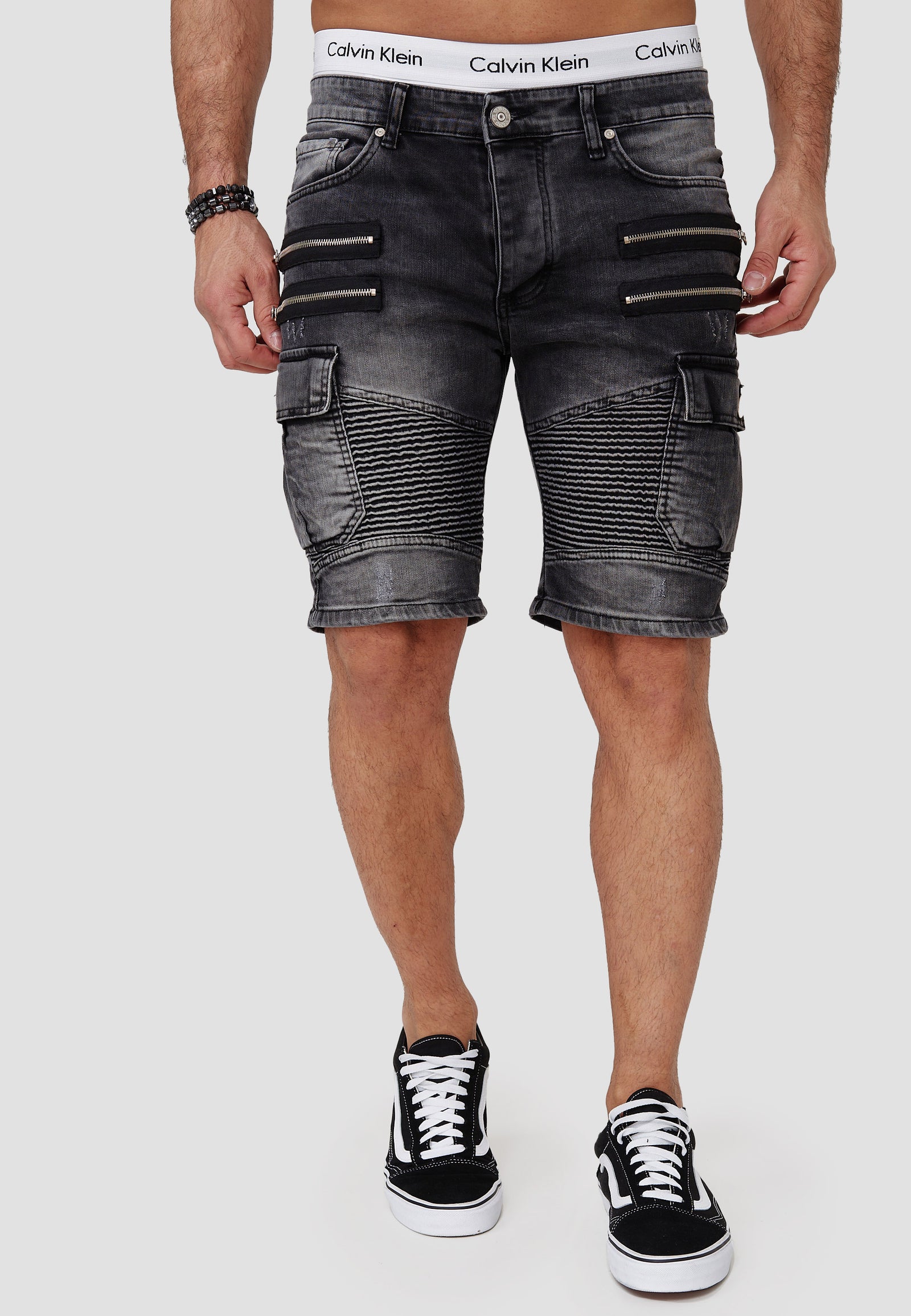 Araf Cargo Denim Shorts - Black X81B